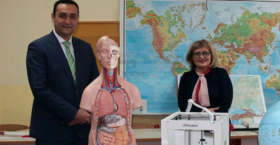 Školama u HNK-u donirana vrijedna nastavna oprema